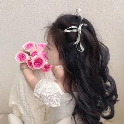 深居其中